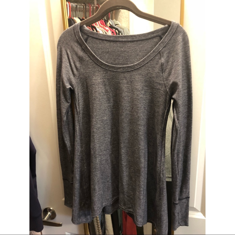 Lululemon long sleeve top
